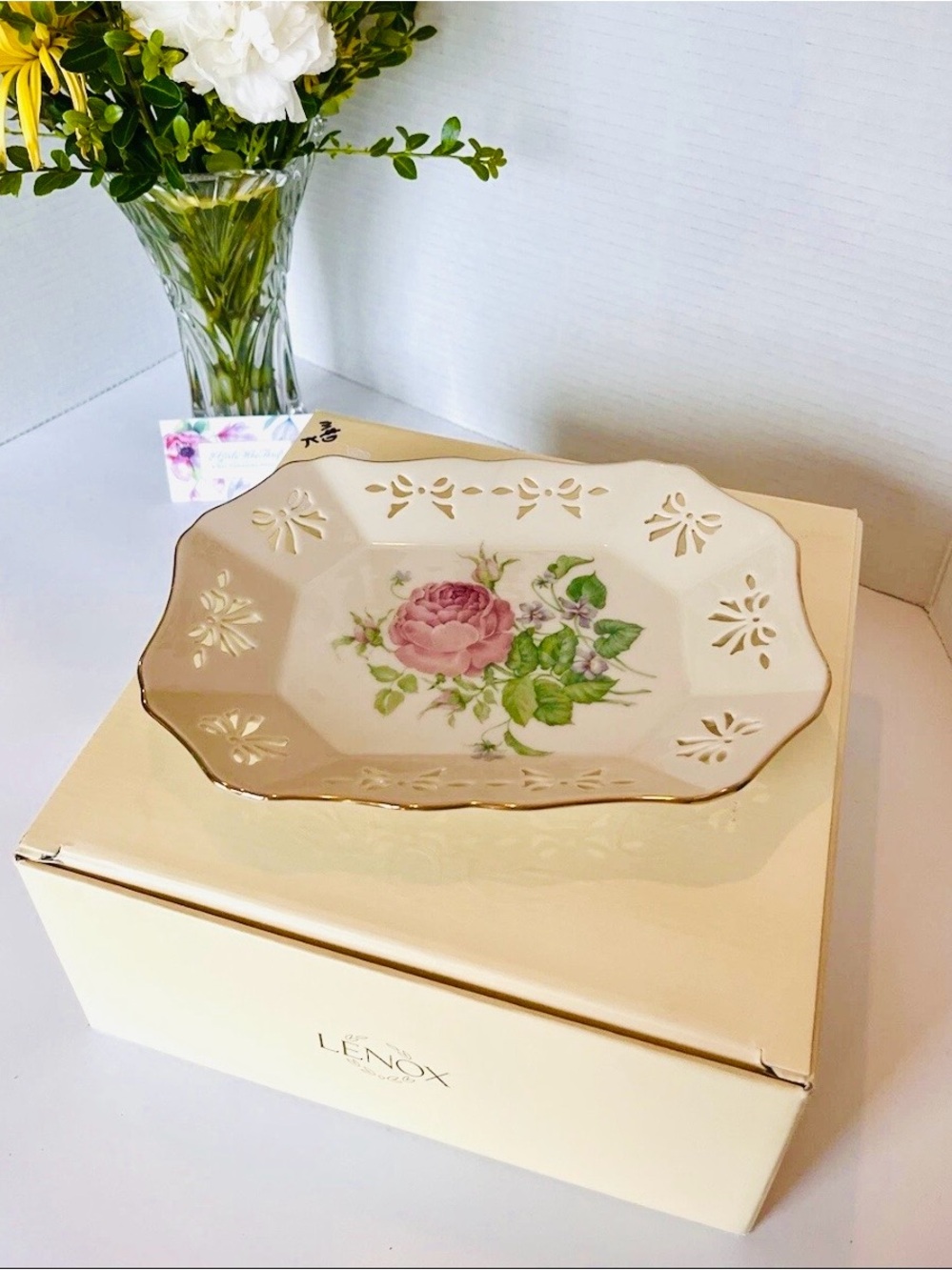 NIB LENOX Tray Victorian Rose Collection 24K Trim Pierced Porcelain Made in USA